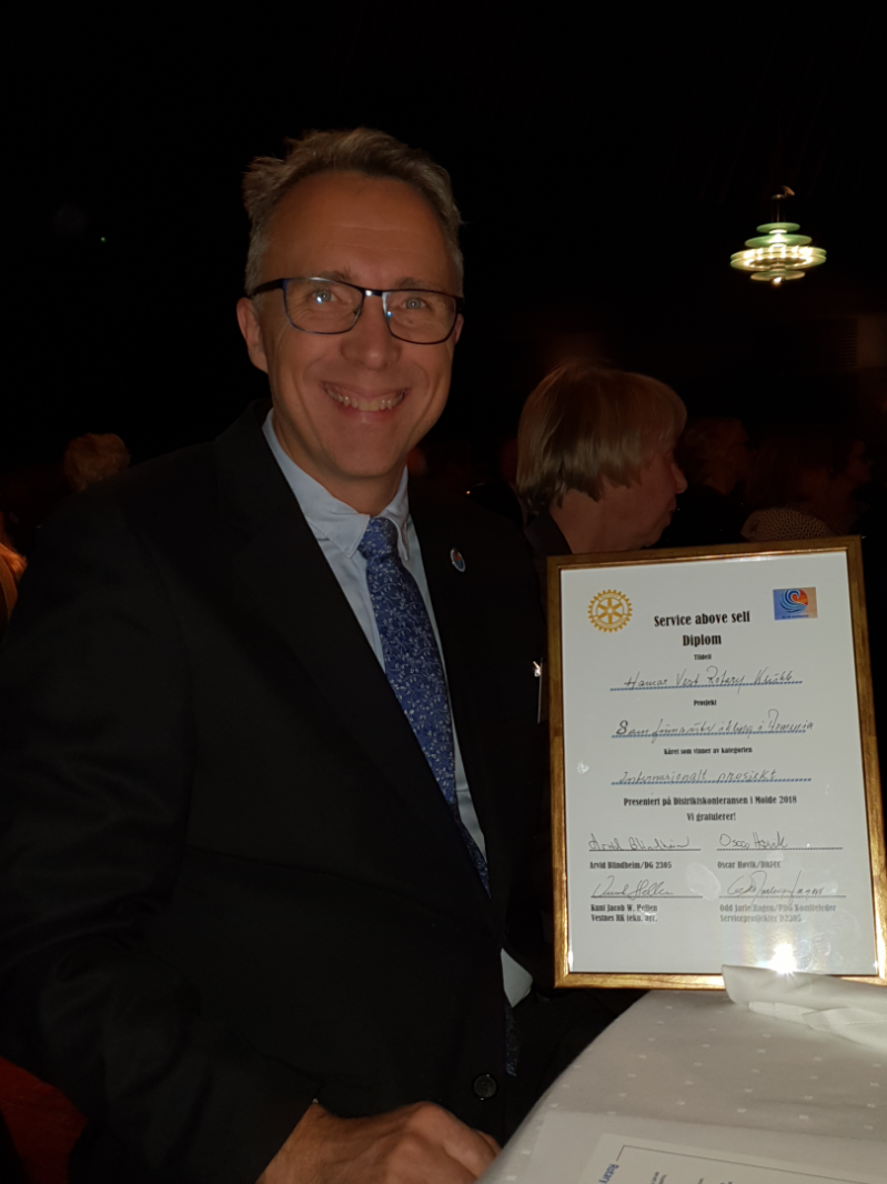 Diplom til Hamar Vest RK