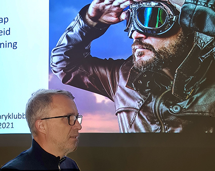 Hjelper selskaper med å "finne seg selv"